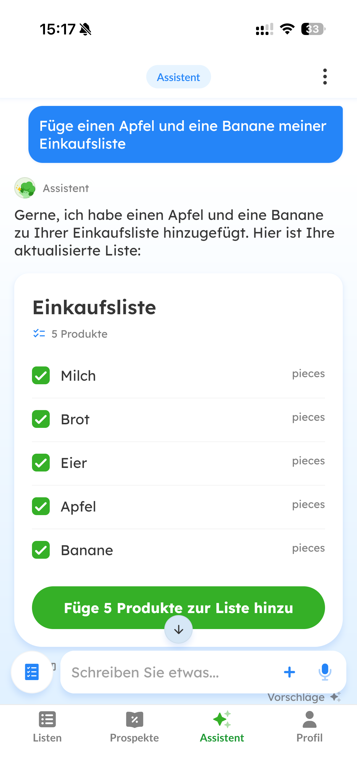 Listonic KI-Assistent schlägt bei einer Anfrage nach Apfel und Banane fünf Artikel vor